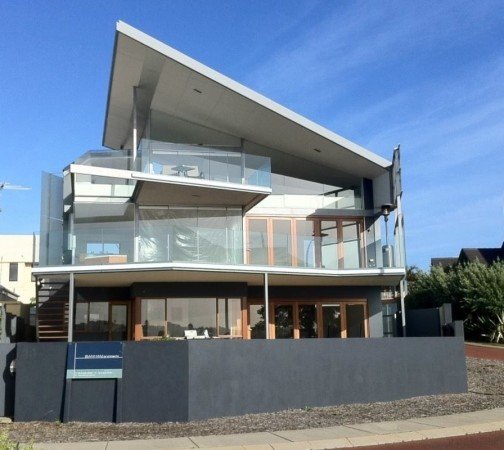 Camera 6 ospiti, con giardino