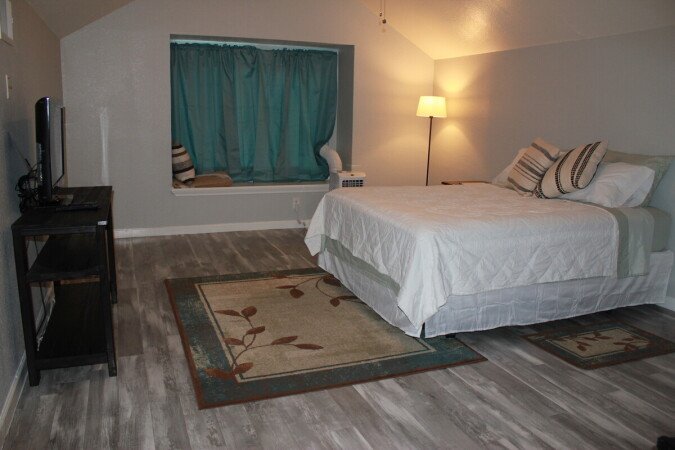 Room 1 guest, with wifi