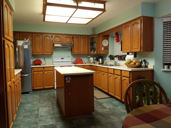 Room 2 guests, with garden