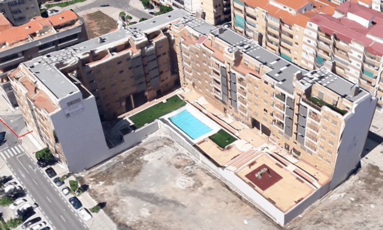 Room 1 guest, with pool