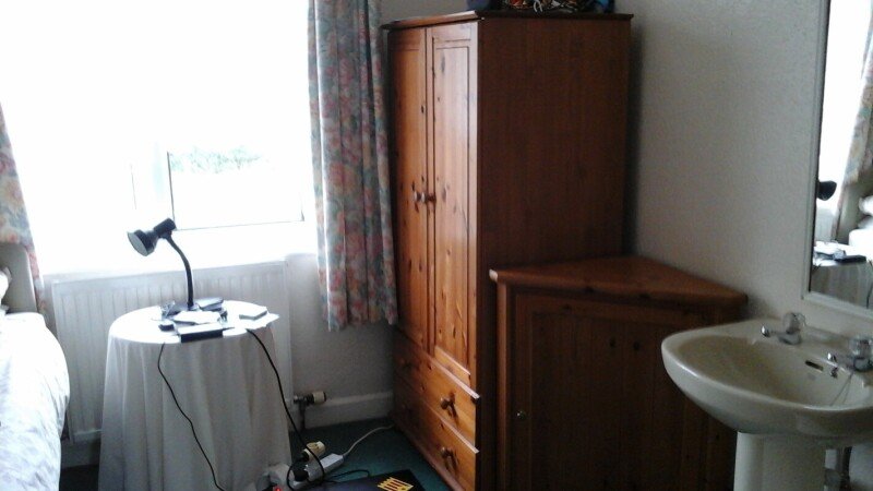 Accommodation 2 bedrooms, with garden