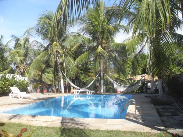 Vila 4 quartos, com piscina