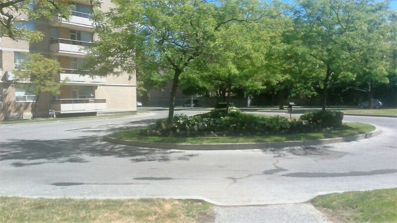 Room 1 guest, with pool