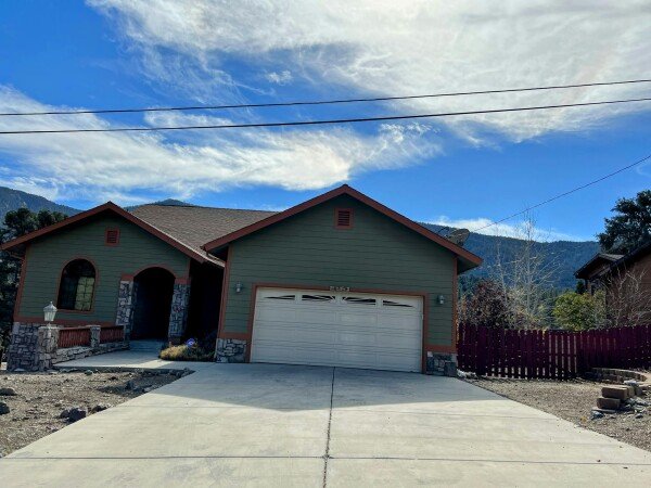 House 3 bedrooms, with air conditioning