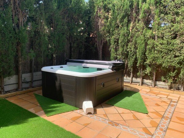 Room 1 guest, with wifi