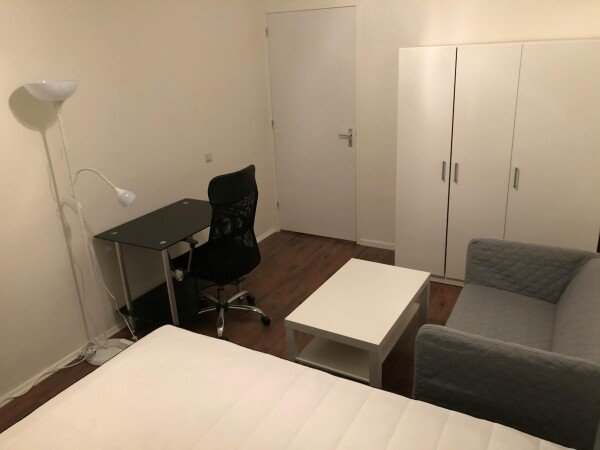 Zimmer 1 Gast, mit WLAN