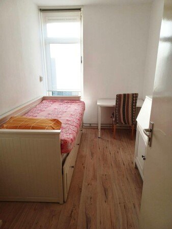 Zimmer 1 Gast, mit WLAN