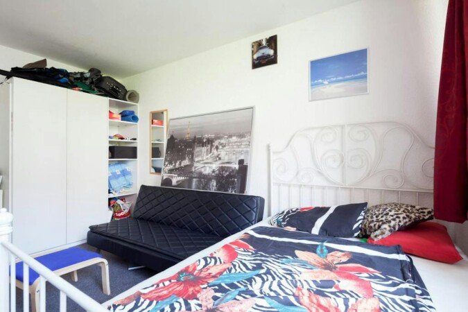 Room 1 guest, with wifi