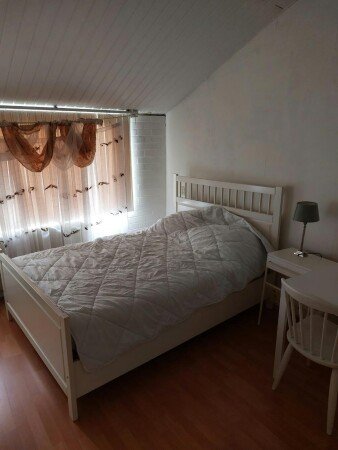 Room 1 guest, with wifi