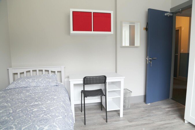 @todoptRoom 2 guests, @todoptwith wifi