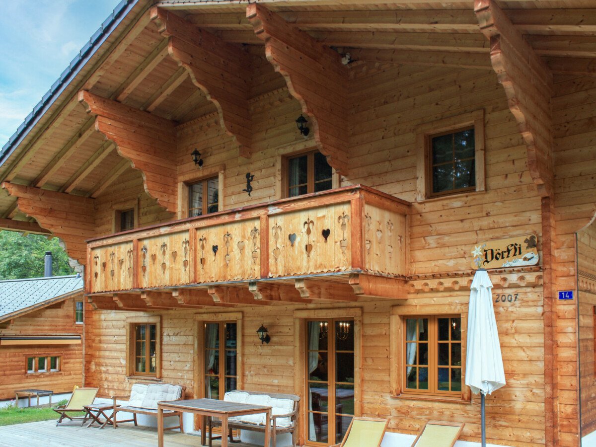 Chalet confortable, 4 chambres, avec cheminée