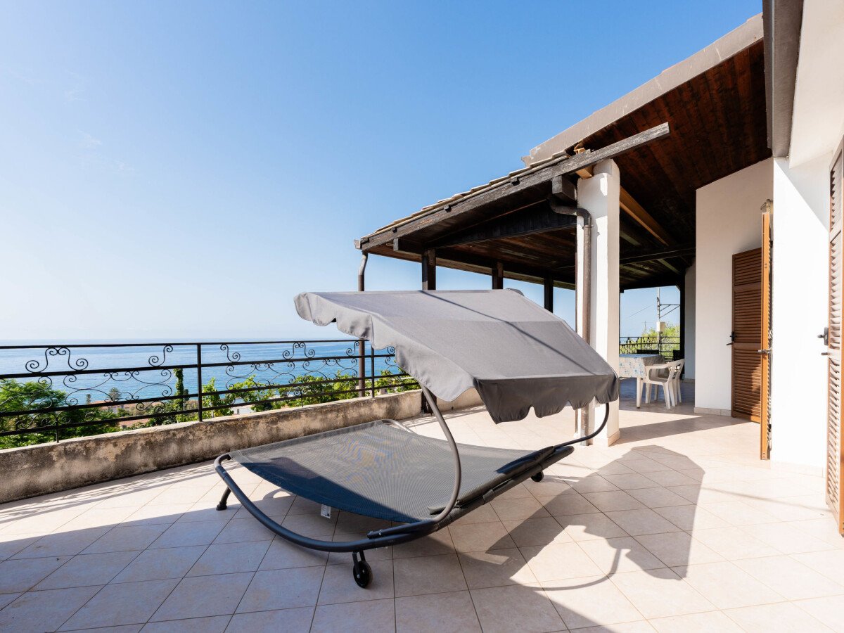 Villa 1 camera, con vista mare