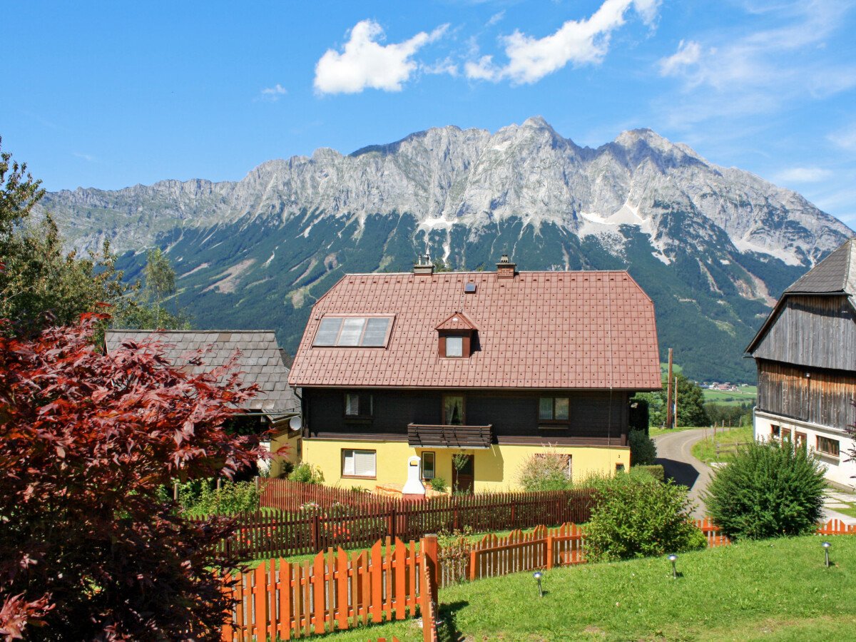 Ferienhaus 4 Schlafzimmer, mit Garten
