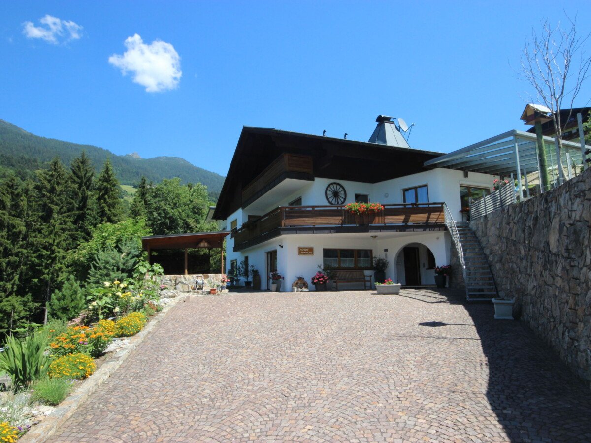 Wohnung 2 Schlafzimmer, mit Garten