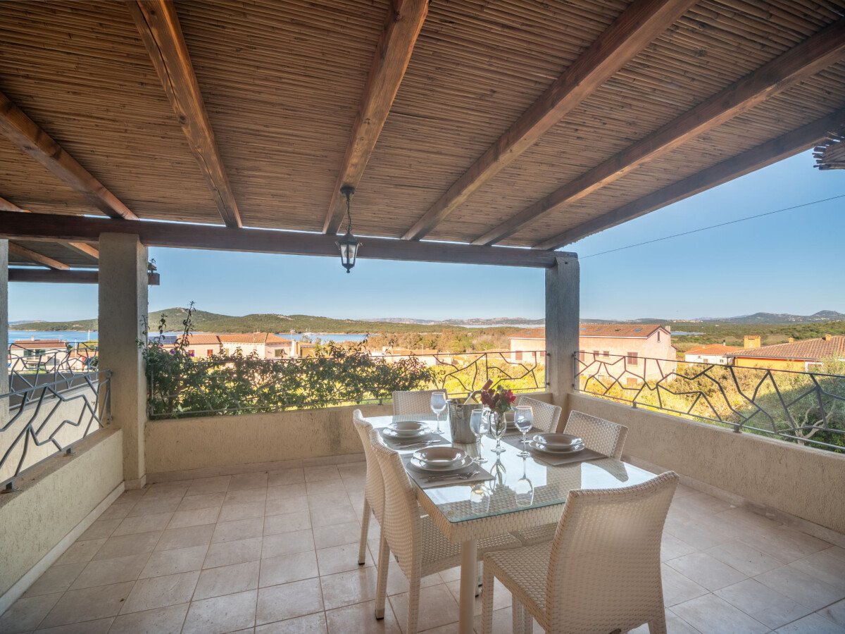 Casa 2 camere, con vista mare