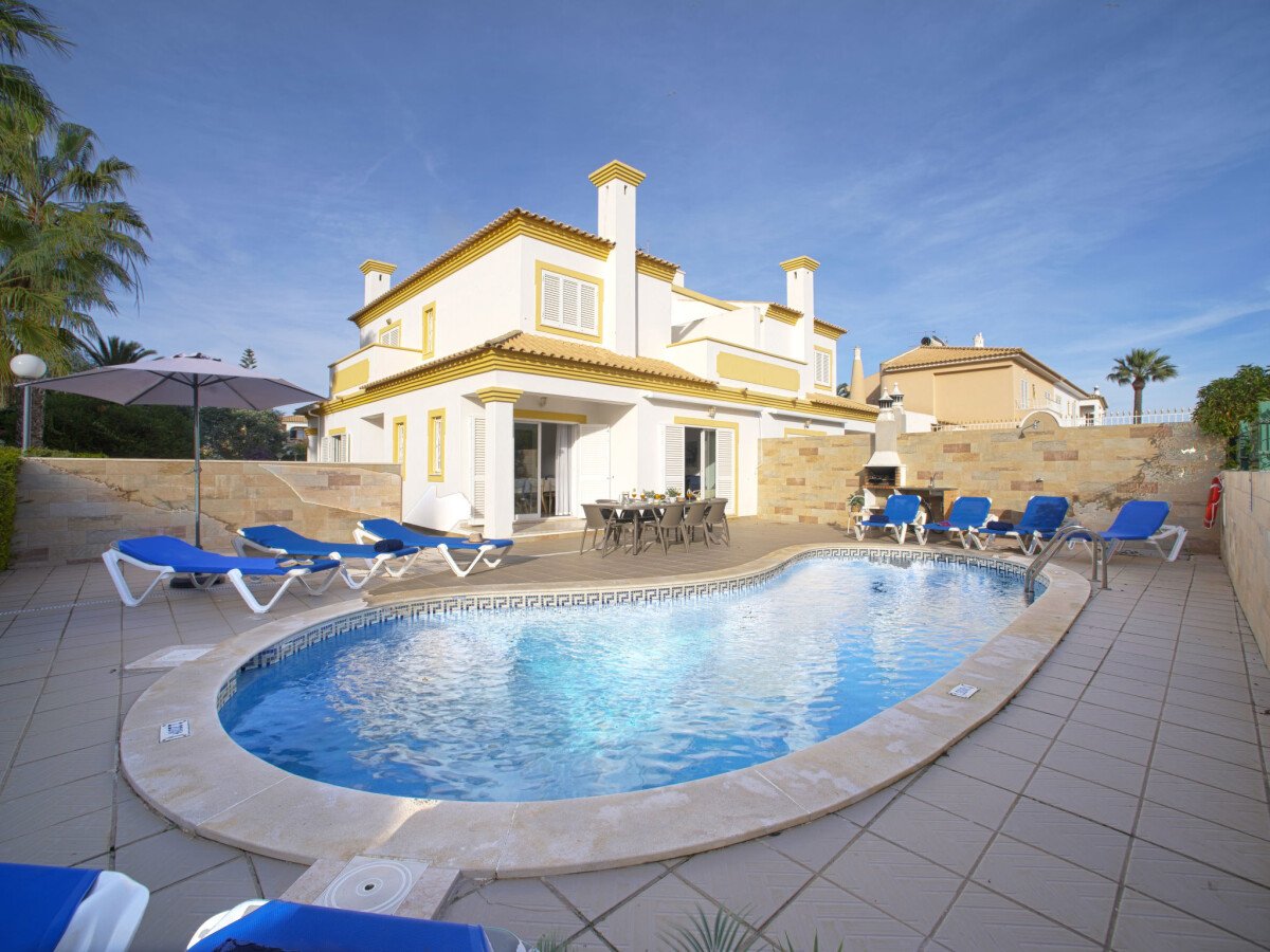 Villa 4 Schlafzimmer, mit Pool