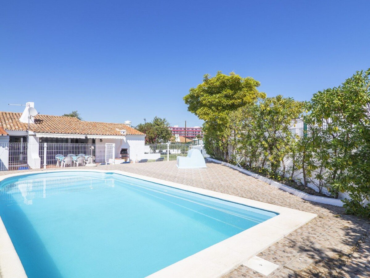 Villa confortable, 3 chambres, avec piscine