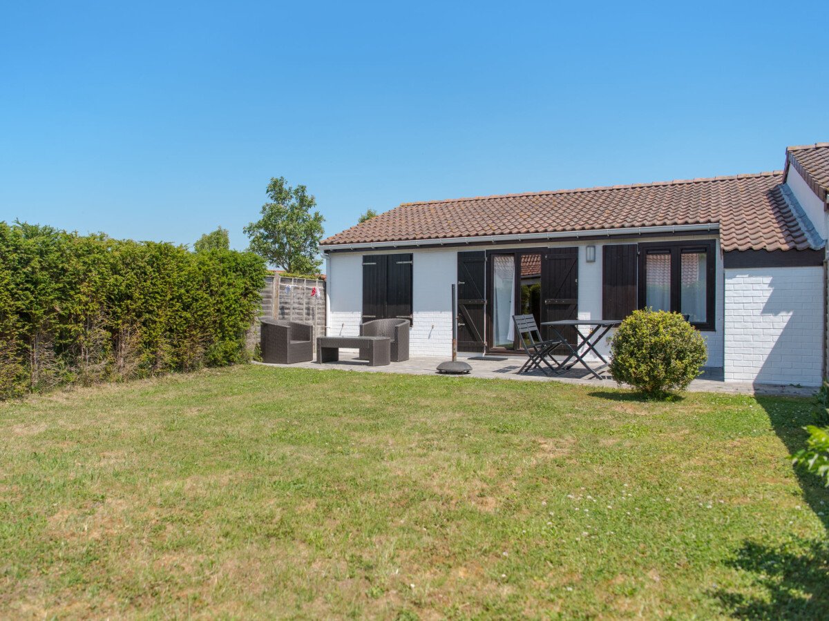 Maison de campagne confortable, 2 chambres, avec jardin