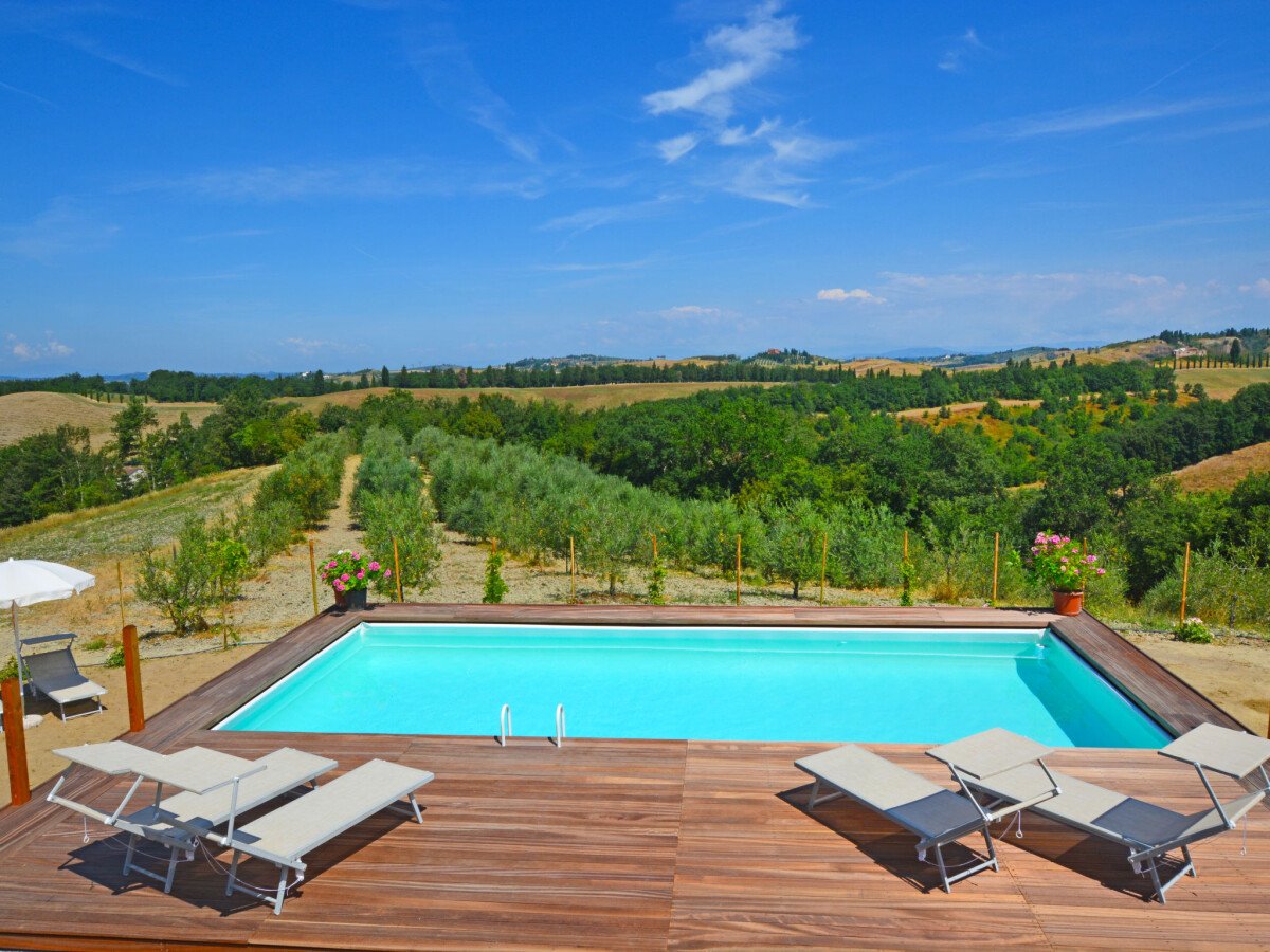 Casa 1 camera, con piscina