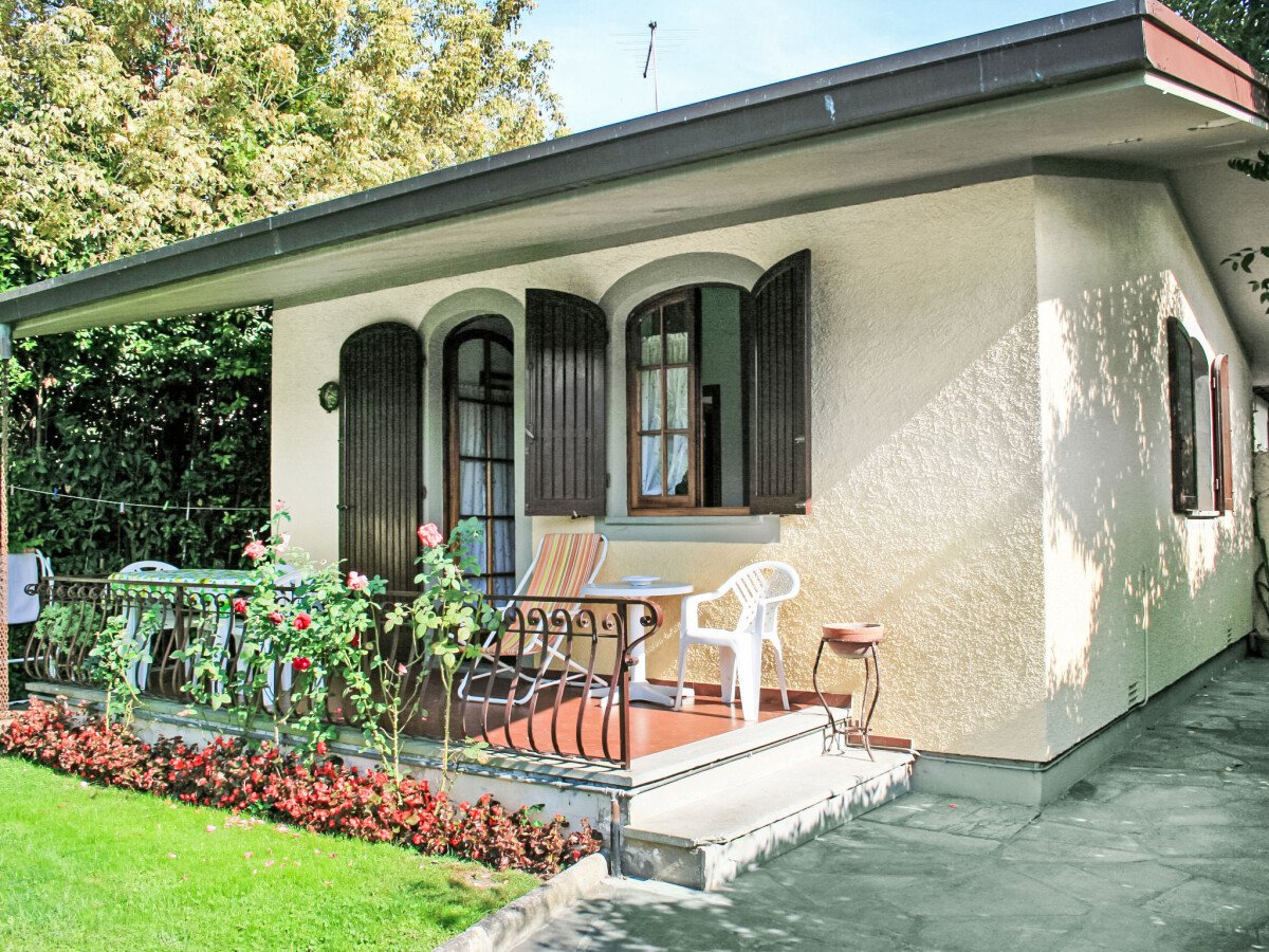 Villa 2 camere, con giardino