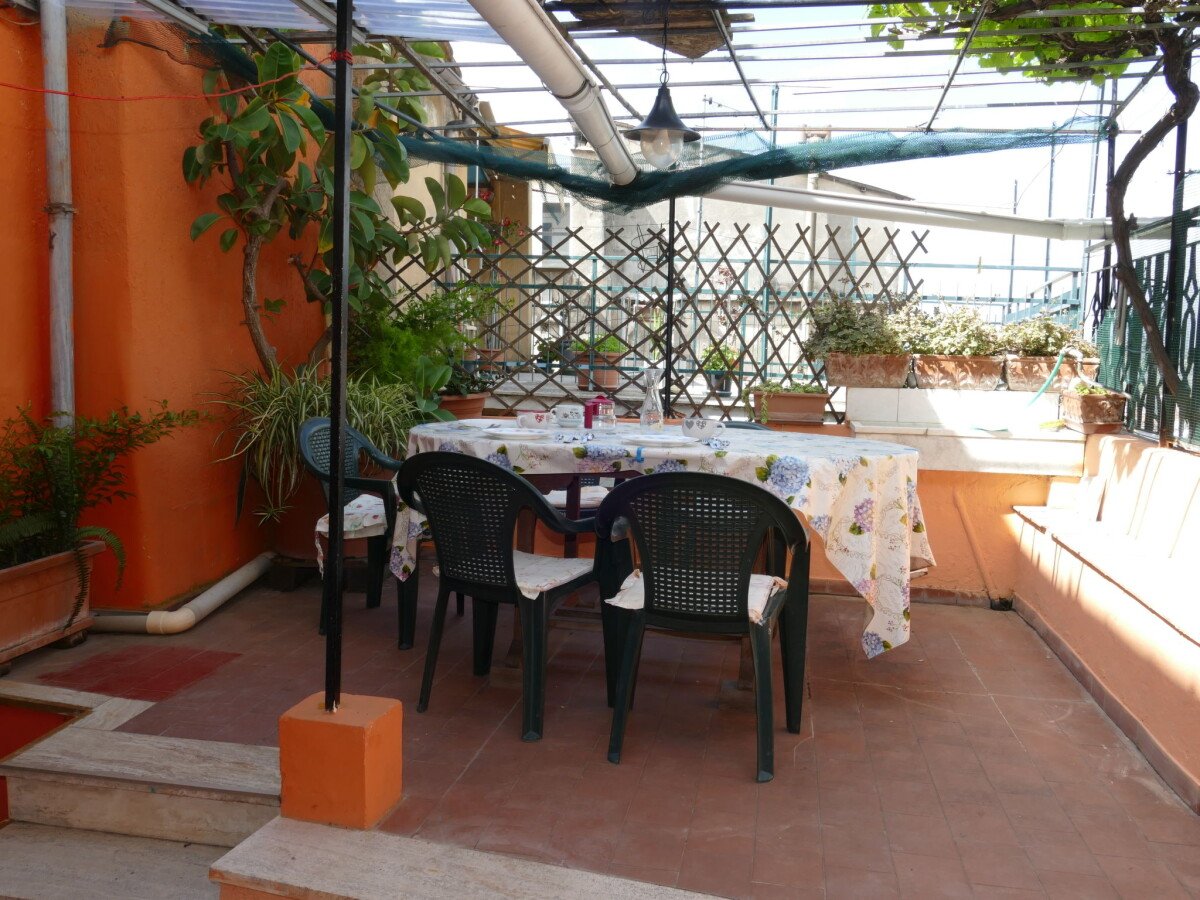 Casa 3 camere, con giardino