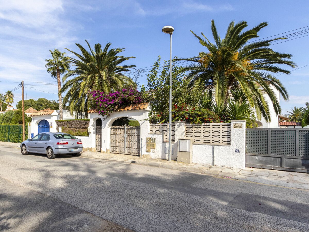 Casa 3 habitaciones, con aparcamiento