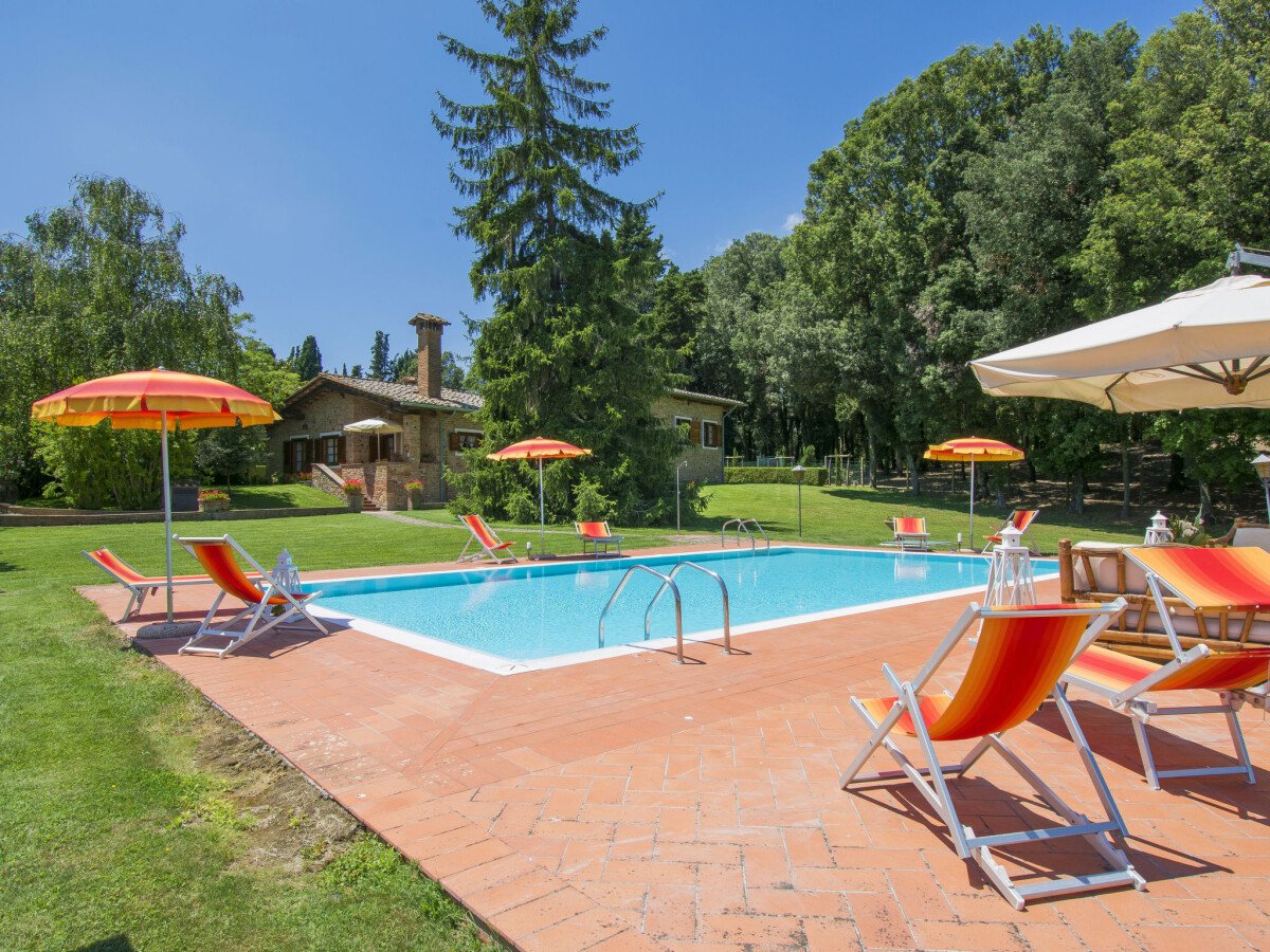 Villa 6 camere, con piscina