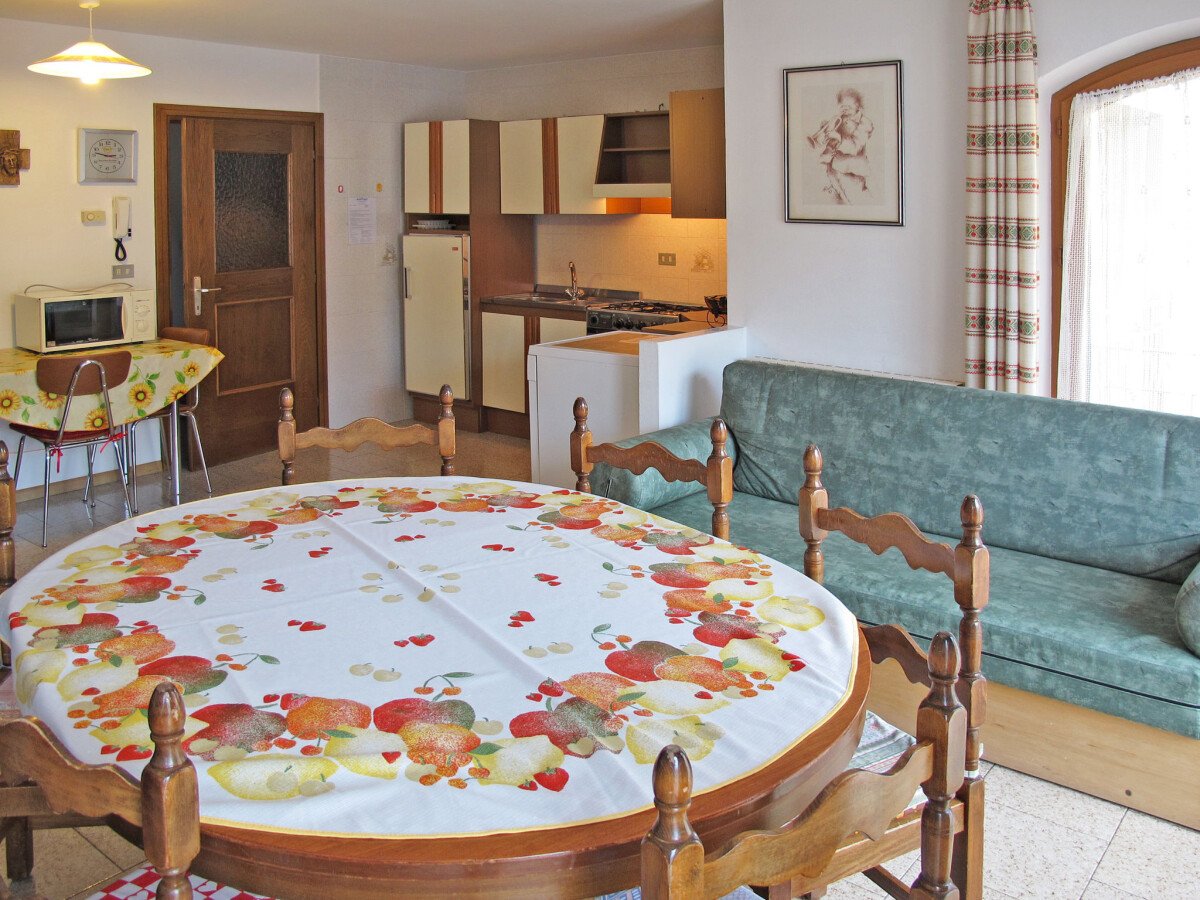 Appartamento 4 camere, con parcheggio