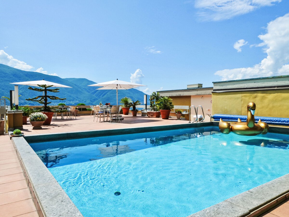 Residence 1 camera, con piscina