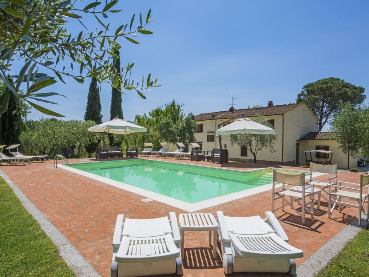 Villa 9 Schlafzimmer, mit Pool
