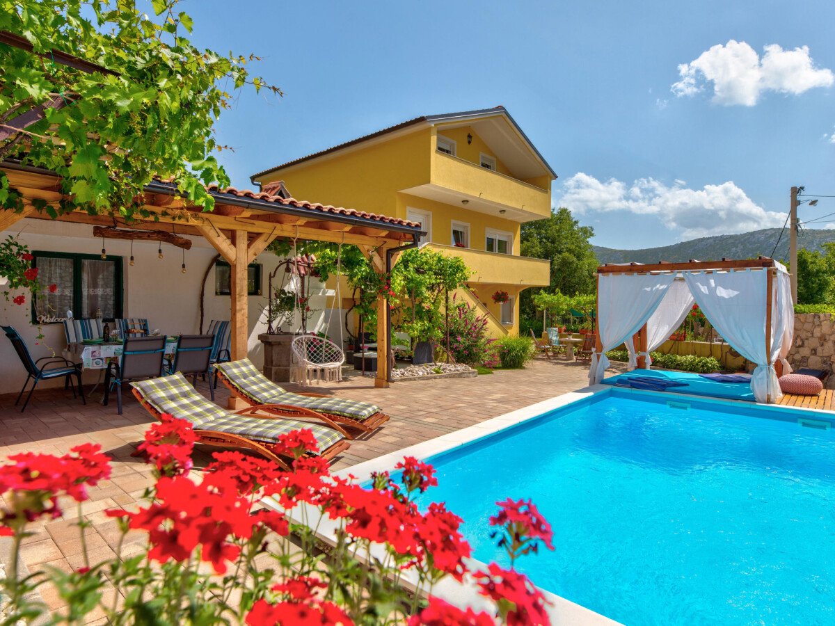 Ferienhaus 3 Schlafzimmer, mit Pool