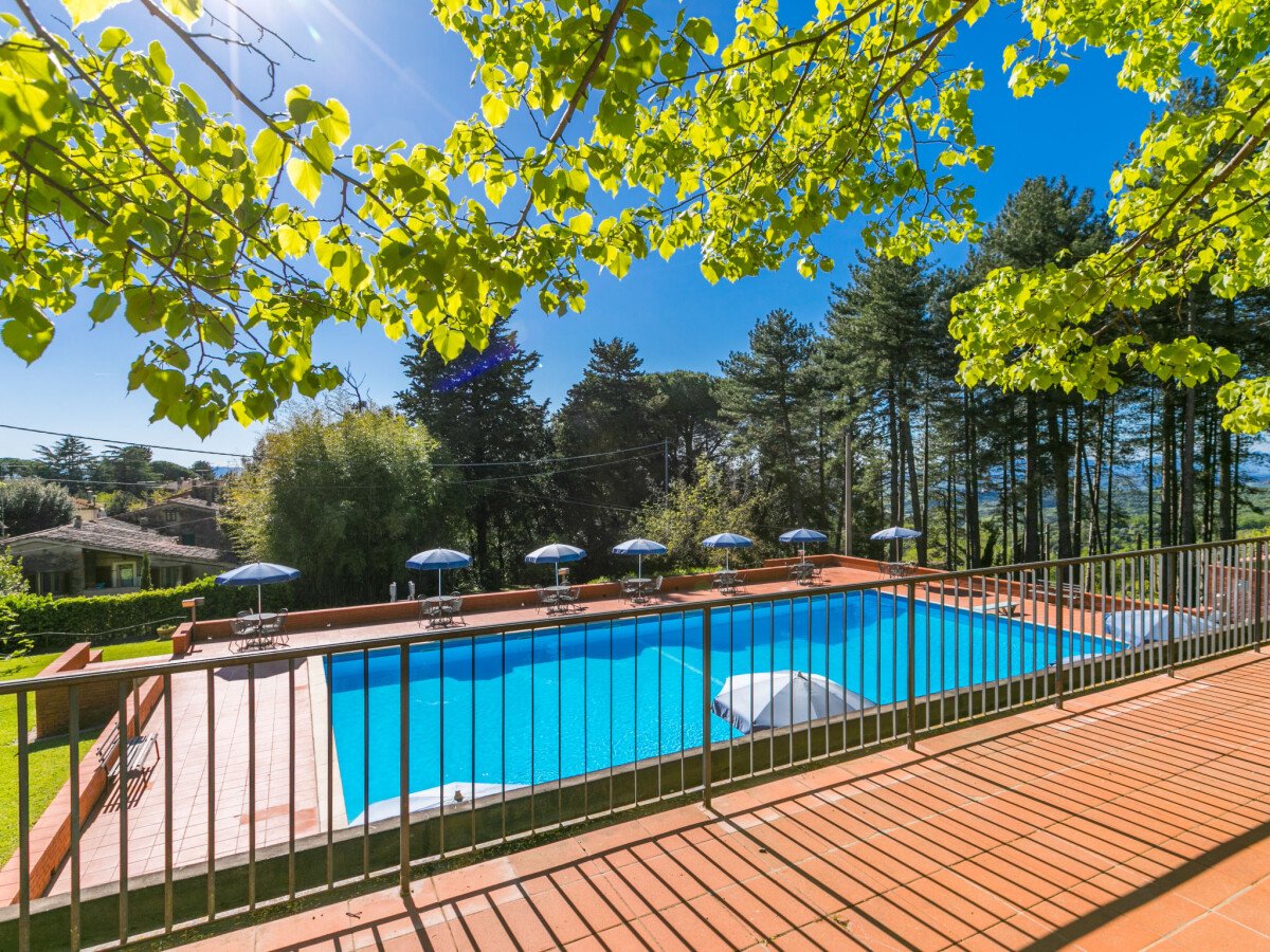 Casa 1 camera, con piscina