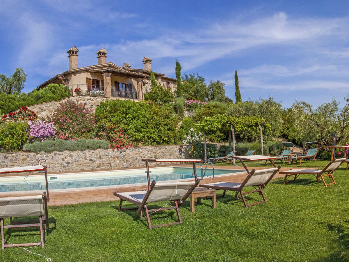 Castello 2 camere, con piscina