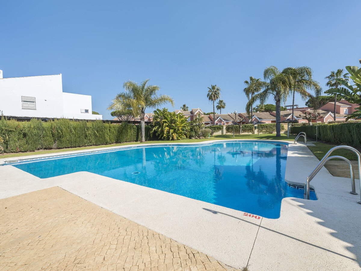 Maison de campagne confortable, 3 chambres, avec piscine
