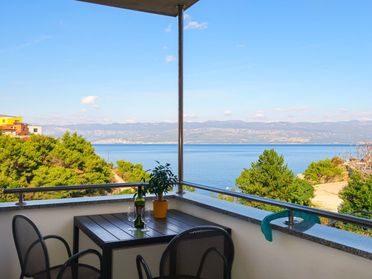 Appartamento 1 camera, con vista mare