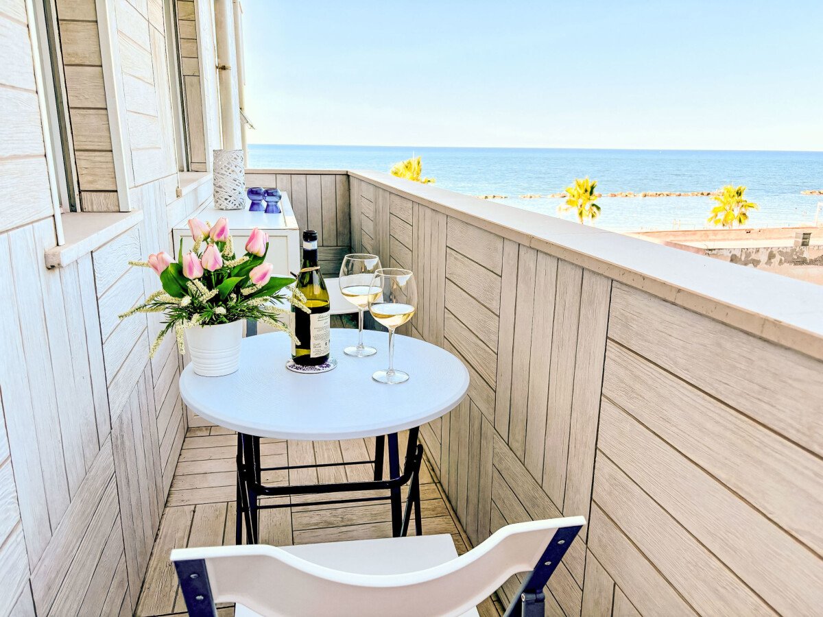 Résidence moderne, 1 chambre, avec jardin