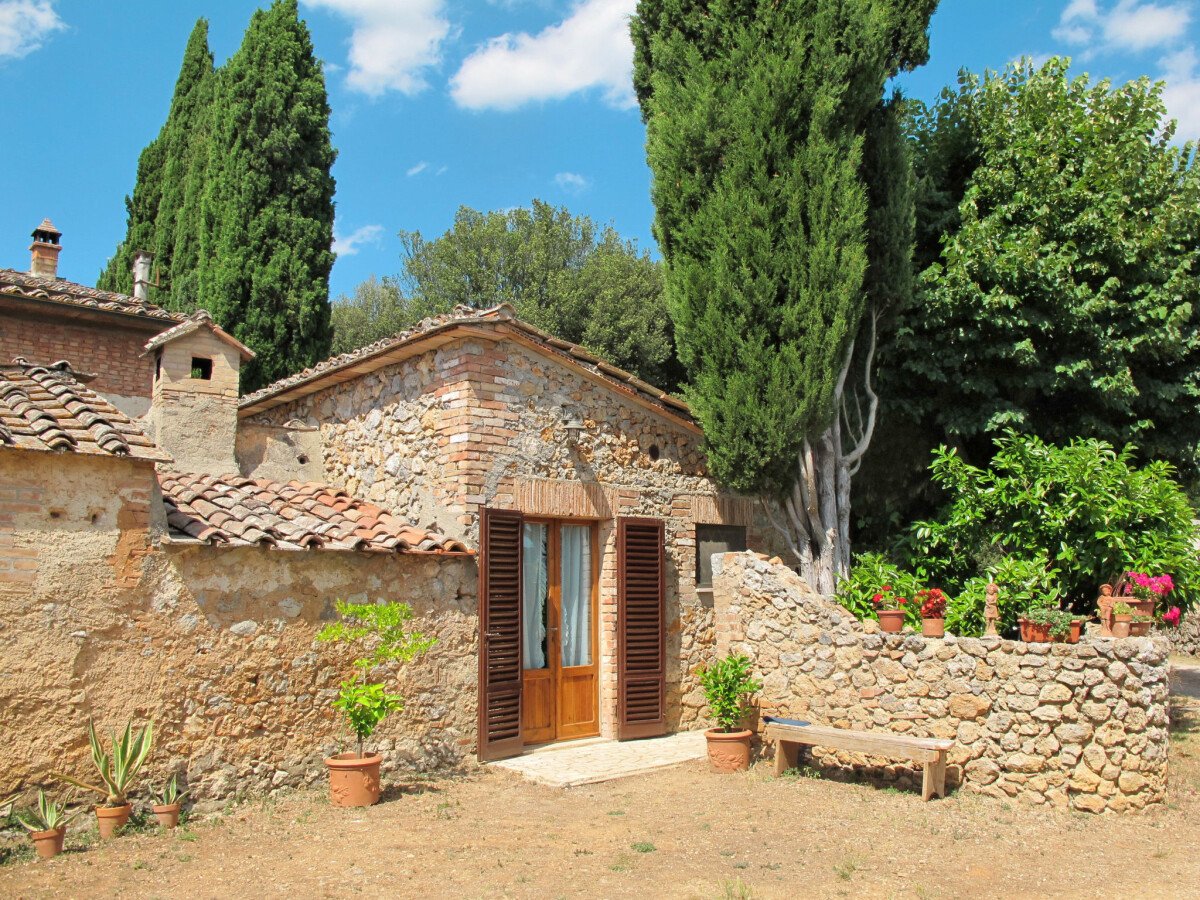 Casa 1 camera, con piscina