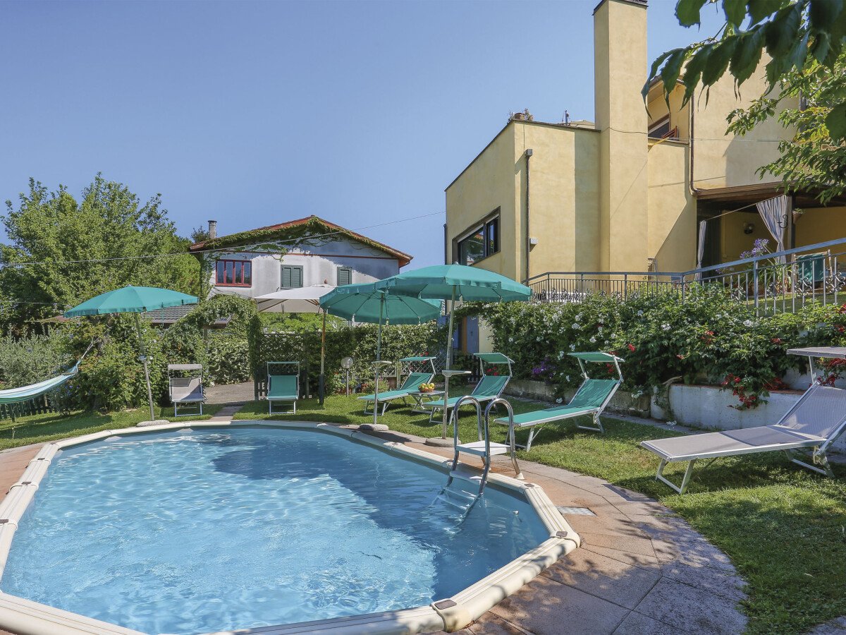 Casa 3 camere, con piscina