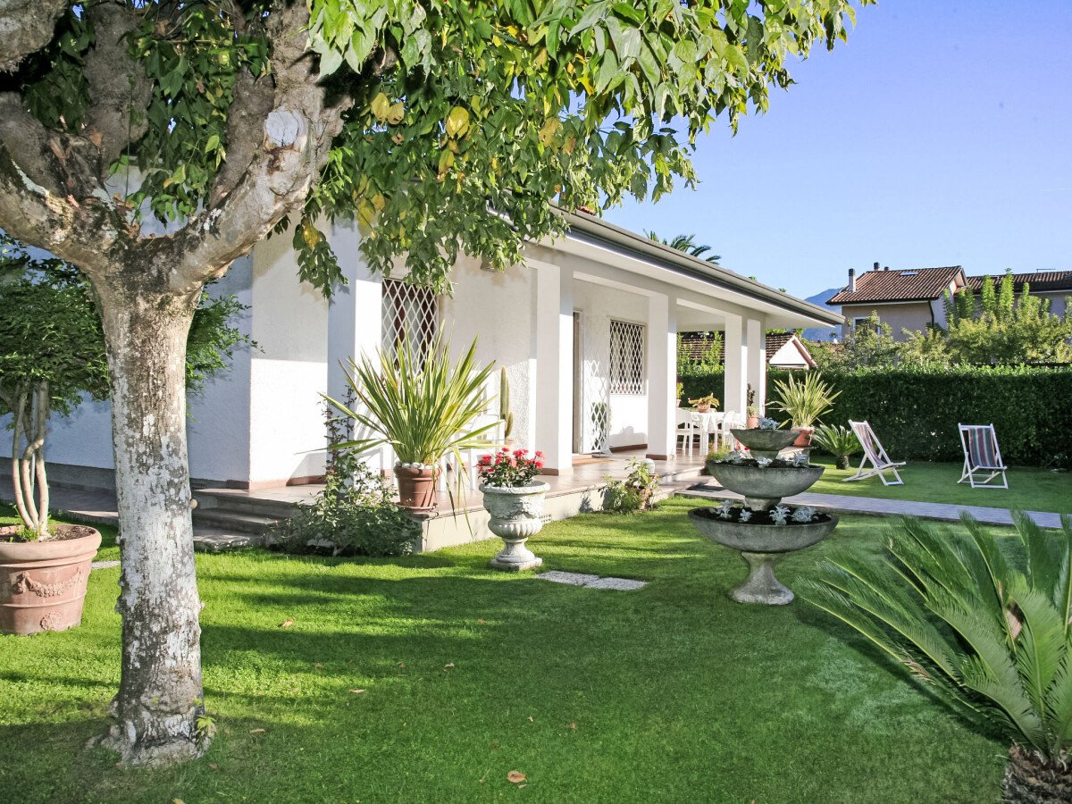 Villa 3 camere, con giardino