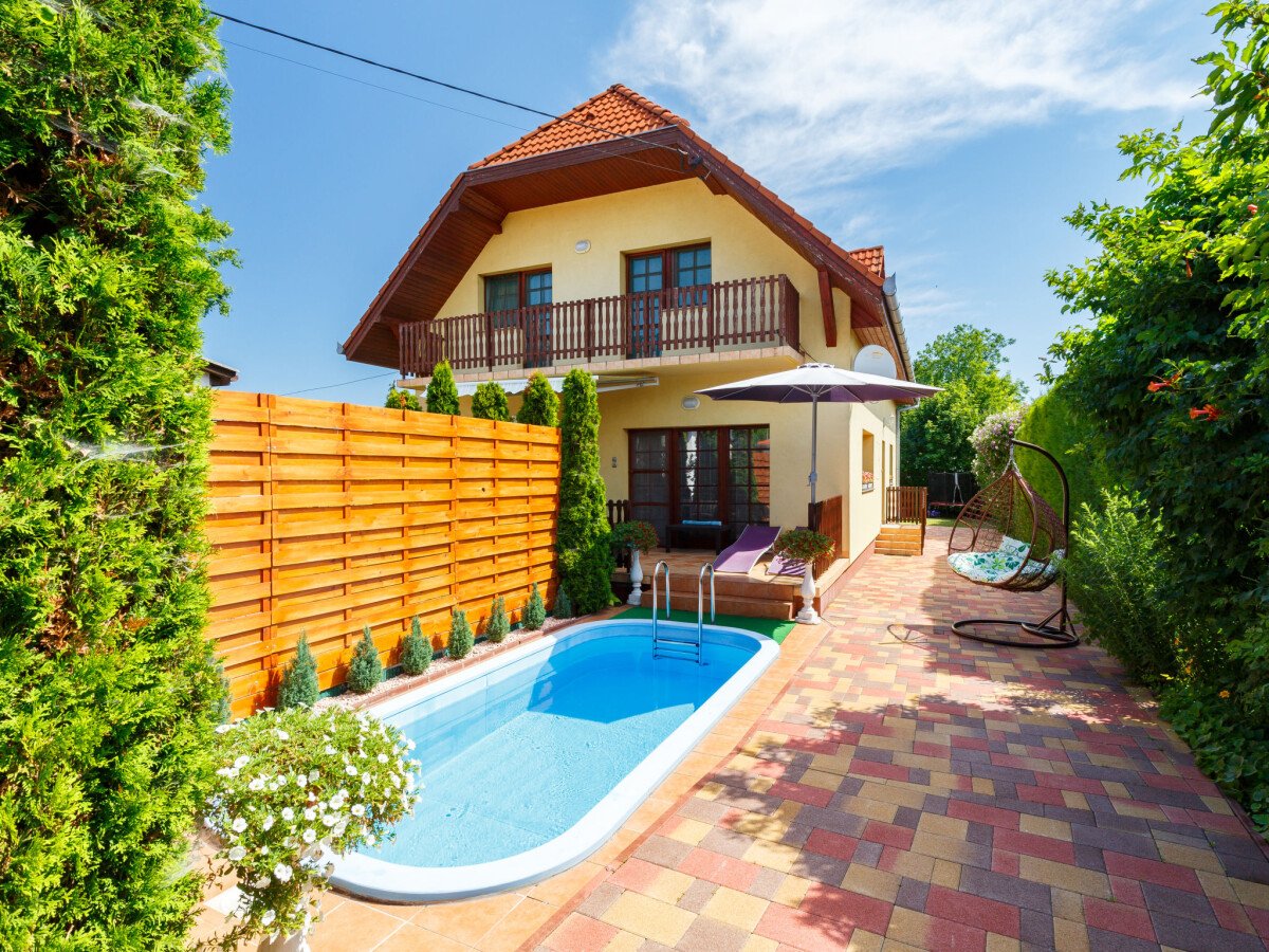 Ferienhaus 5 Schlafzimmer, mit Pool