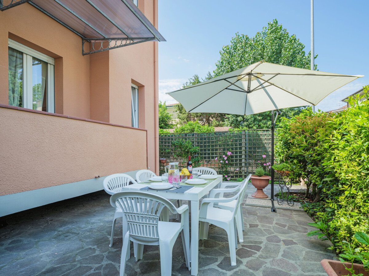 Casa 3 camere, con giardino