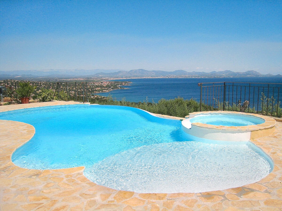 Maison de campagne moderne, 4 chambres, avec vue sur mer