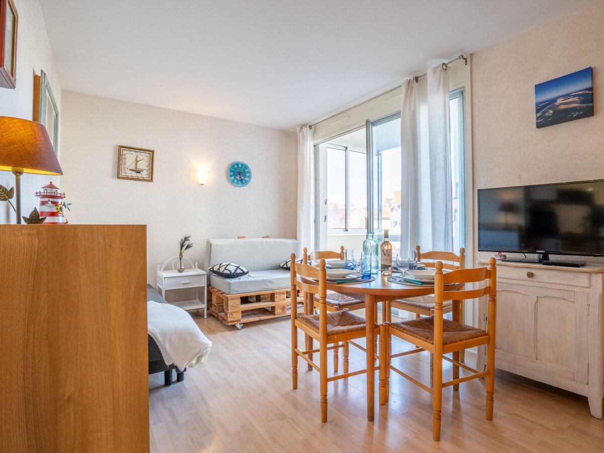 Résidence confortable, 1 chambre, avec piscine