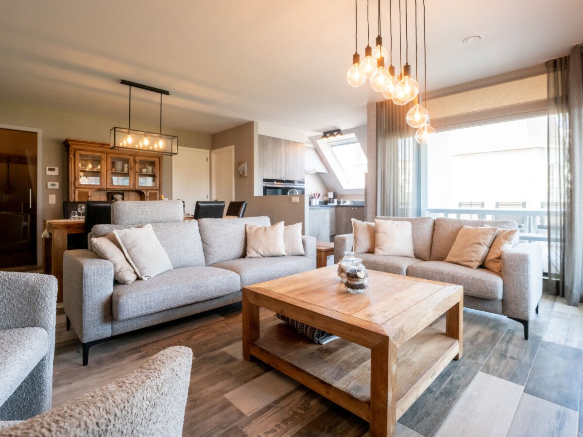 Résidence moderne, 3 chambres, avec jardin