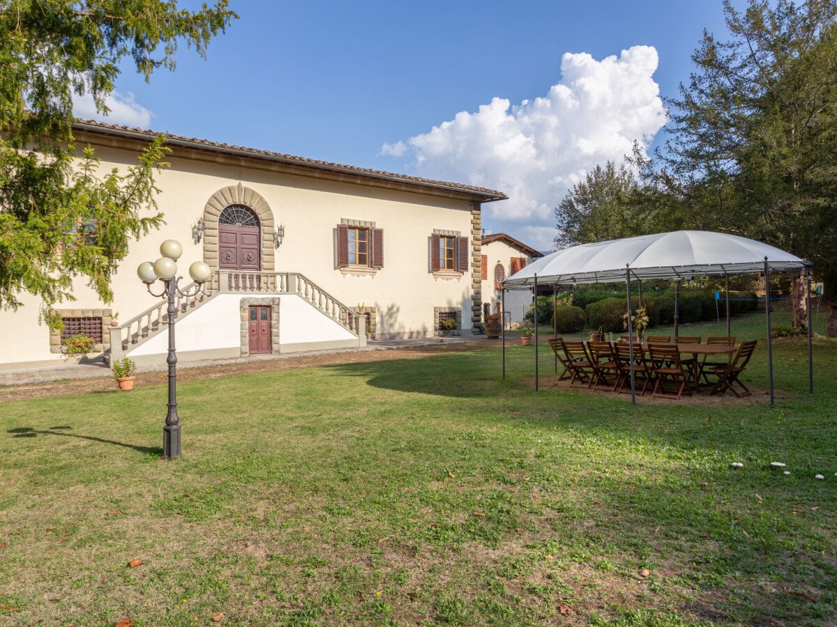 Villa 10 camere, con piscina