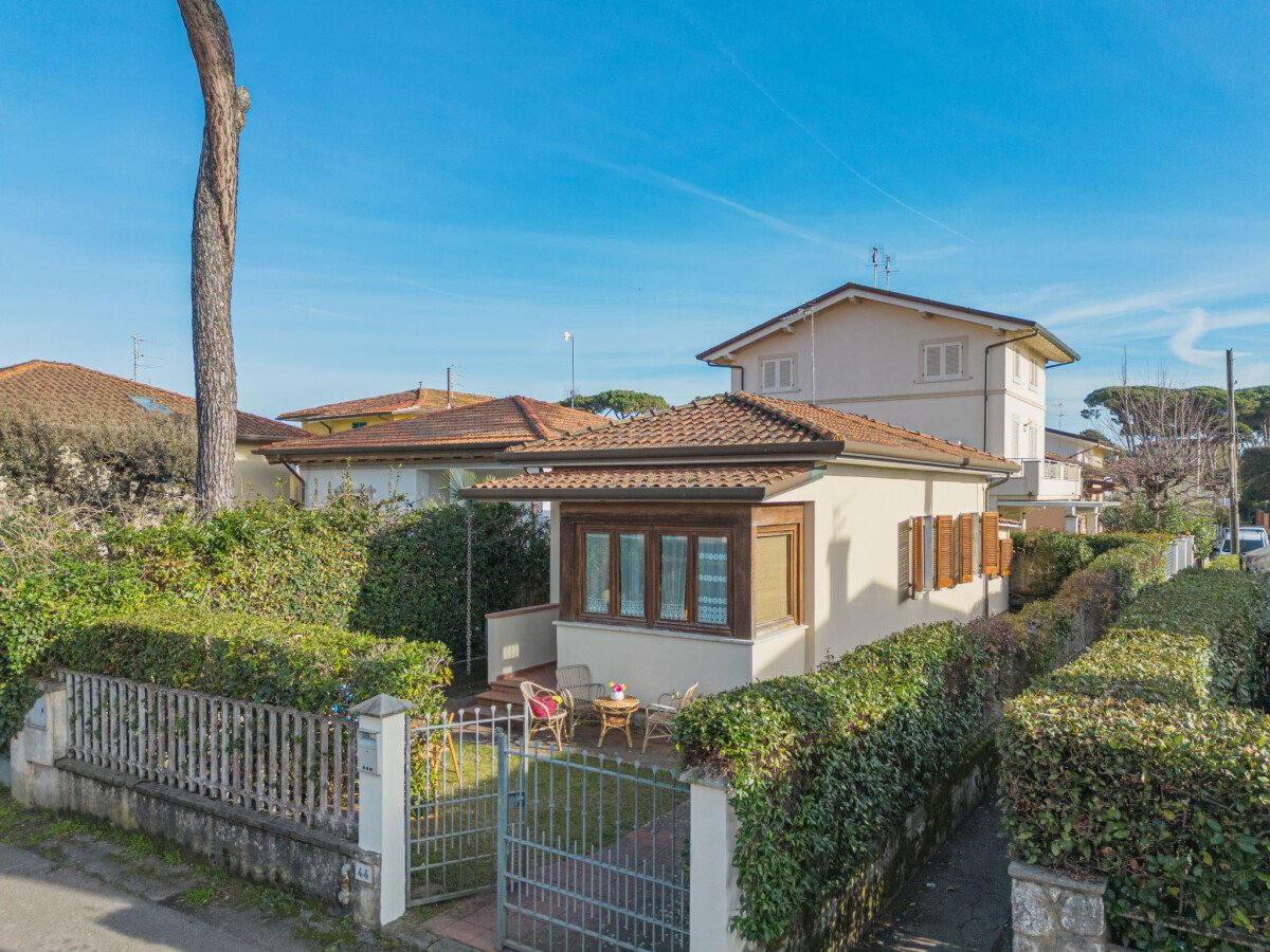 Villa 3 camere, con giardino