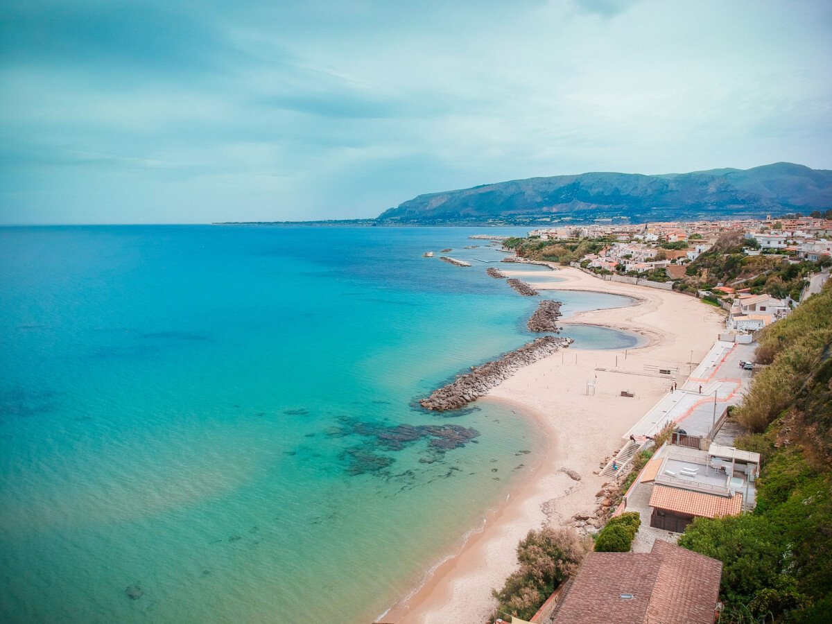 Residence 1 camera, con vista mare