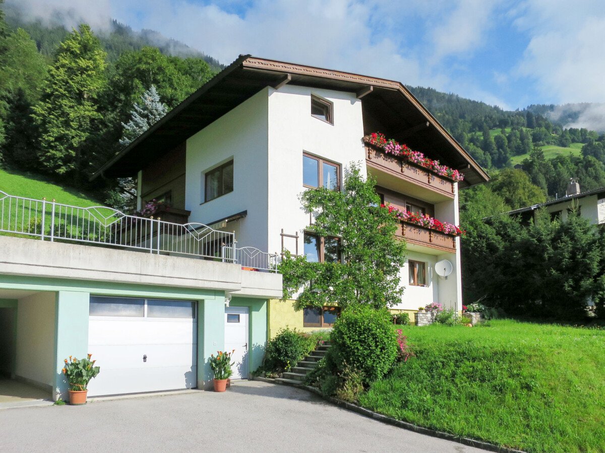 Wohnung 2 Schlafzimmer, mit Garten