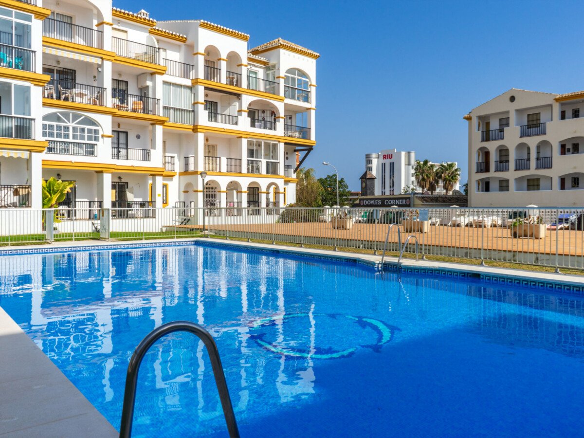 Appartement confortable, 2 chambres, avec piscine