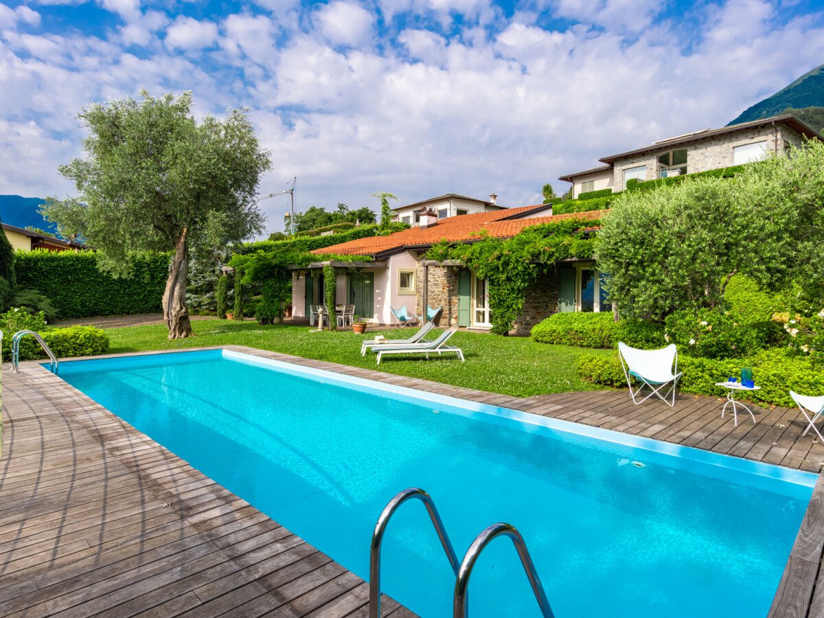 Villa 3 camere, con piscina